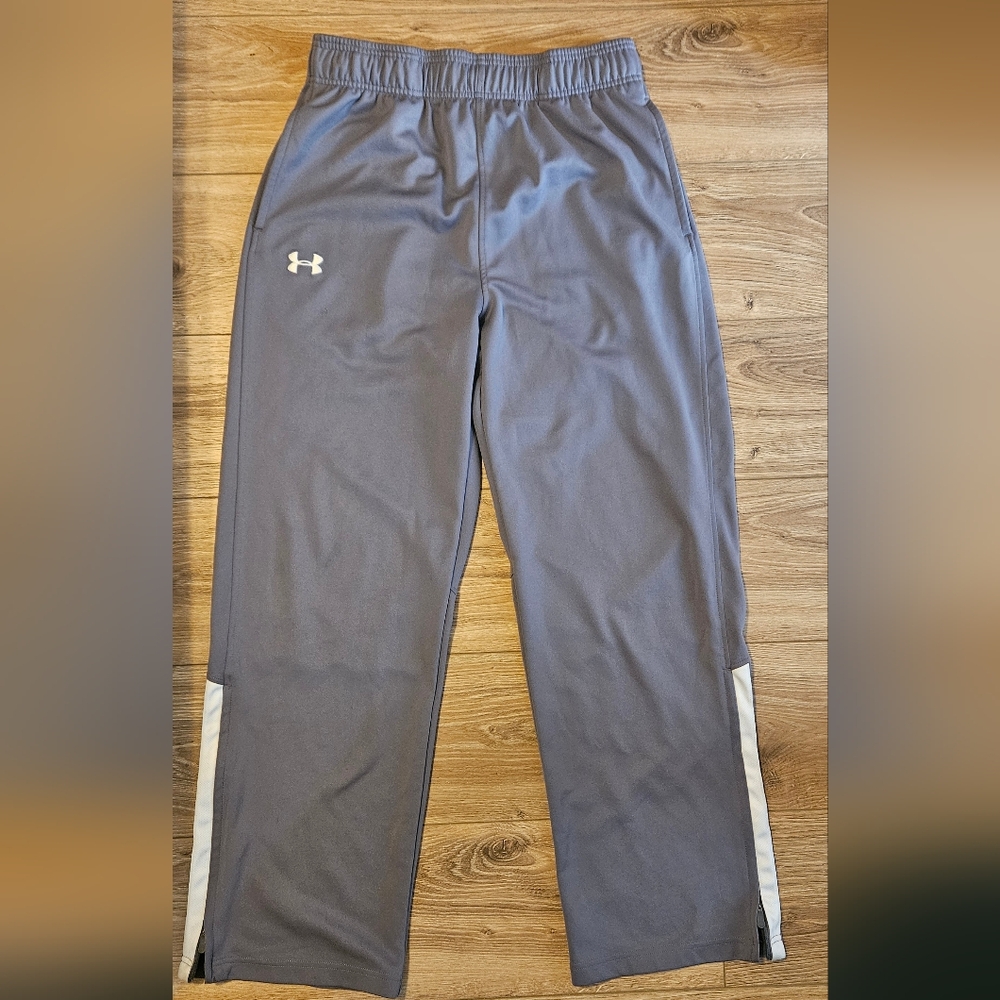 Under Armour warm up pants